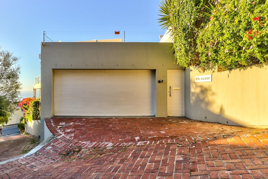 3 Bedroom Property for Sale in Bantry Bay Western Cape